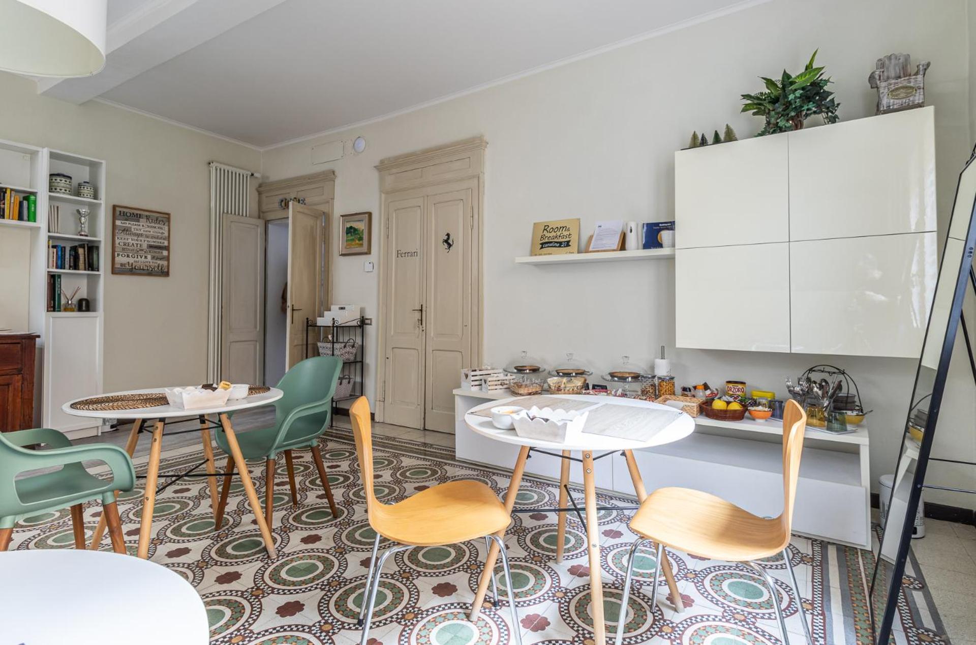 Room & Breakfast Canalino 21 Modena Eksteriør billede
