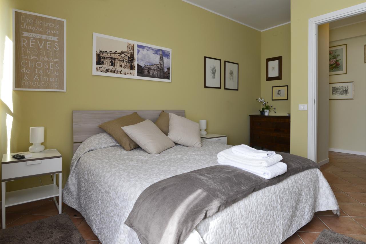 Room & Breakfast Canalino 21 Modena Eksteriør billede